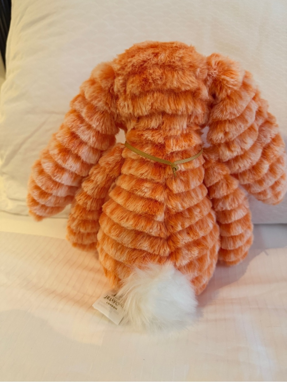 Jellycat Fizzleskip Bunny - Independent EU and UK Stores Only - Picture 3 of 9
